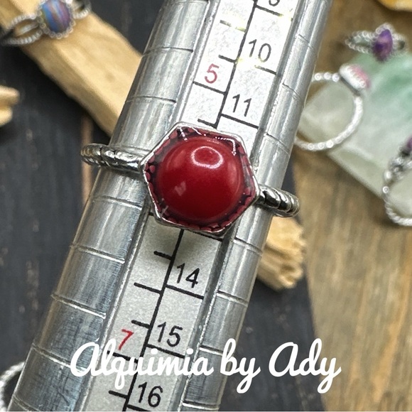 Alquimia Red Silver Hexagonal Gemstone Ring - Picture 3 of 3